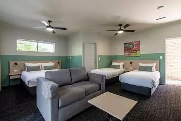 Hotelli Nightcap At Waterfront