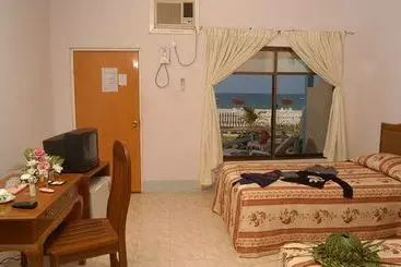 هتل Yuzana Resort Ngwe Saung Beach