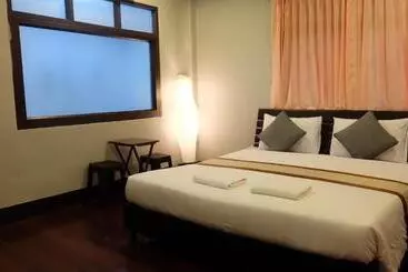 Pensão Marina Hut Guest House