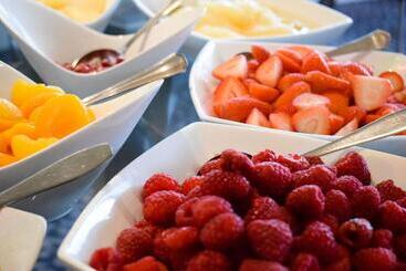 Bed and Breakfast Craigmhor Lodge & Courtyard