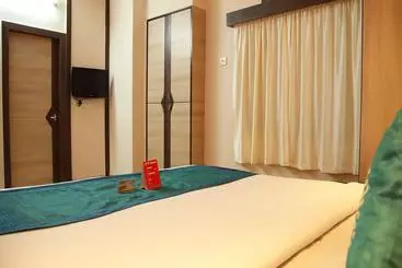 ホテル Oyo Rooms Newtown Near Dlf 1