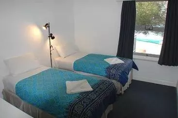 فندق Sunset Waters Villas