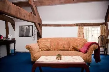 住宿加早餐 Walford Court