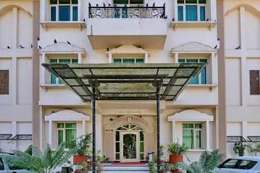 OYO 8051 Hotel Don Jon