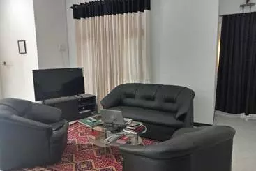 فندق Romaya Inn Negombo