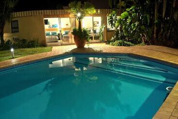 膳宿费 Restawhile Guest House  Pretoria