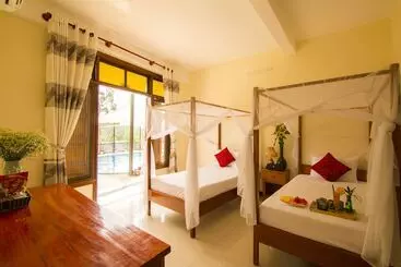 Phong Nha Lake House Resort