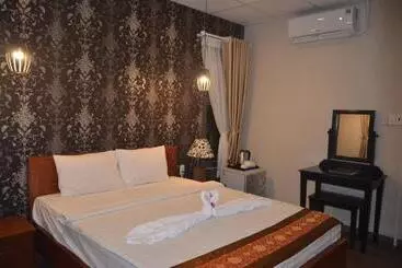 هتل Rang Garden Beach Side