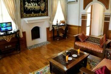 هتل Royal Reward Resort