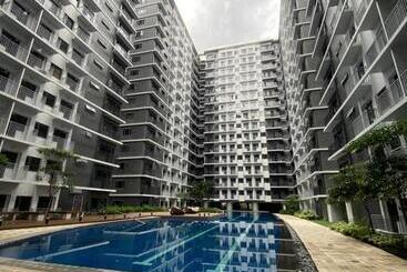 Aparthotel Family Suite 1br With Balcony In Moa Pasay City