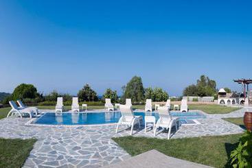 酒店 Artemis Villa