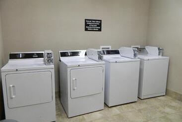 בית מלון כפרי Canalta Oyen