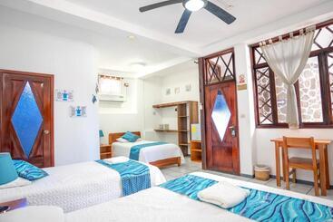 هتل Maidith Galapagos Inn