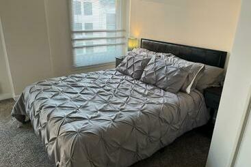 هتل آپارتمان Executive Vacation Suite For 4