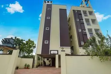 Super Hotel O Ramaraopet Near Kakinada Beach