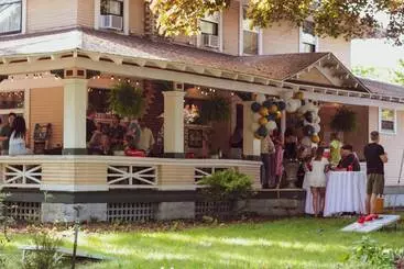 تختخواب و صبحانه Marianna Stoltz House