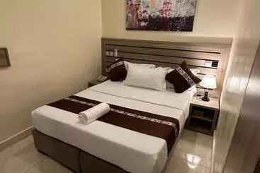 هتل Moz One Executive Guest Rooms Tourggourt