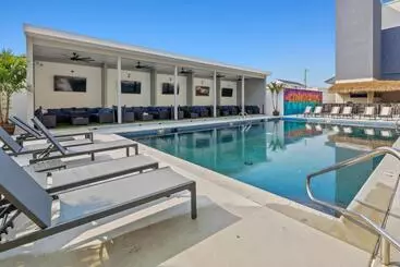 Hotelli Seaport Suites