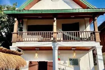 La Casa Hostel