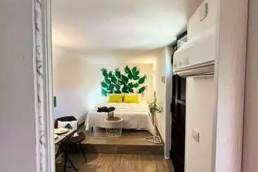 ユースホステル Suite In Garden