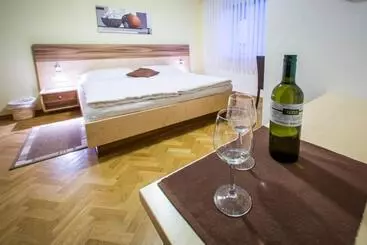 Bed and Breakfast Arkadenweingut Gästehaus Heiss