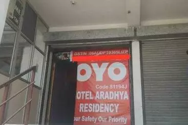 Hotel Oyo 81194 Aradhya Residency