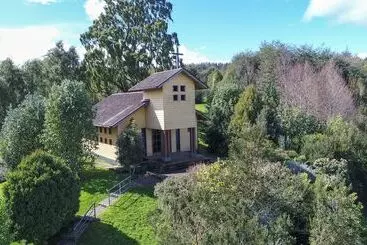 Hotel Y Cabañas Punta Larga   Caja Los Andes