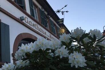 Retkeilymaja Gasthaus Zur Sonne