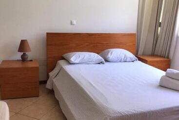 펜션 Residencial Lela D Fermina