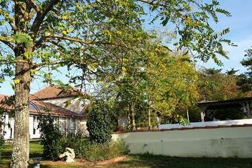 ベッドアンドブレックファースト Chambre D Hote 40 M2 Très Agréable