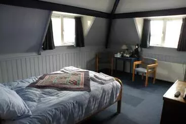 B & B Eindelinge