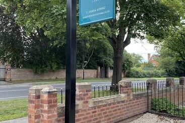 هتل Ashbourne House