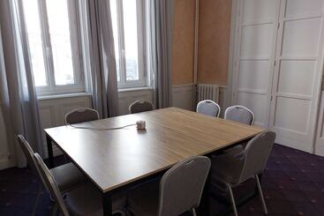 Brit Hotel Roanne   Le Grand Hôtel