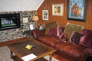 בית מלון כפרי Clenaghans