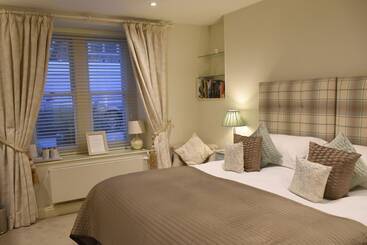 Отель Lorne House Bed & Breakfast