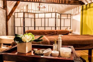 Hotelli Resid Spa Loire & Sevre