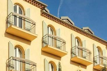 Отель Villa Les Palmes