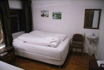 Hotel Húsavík Guesthouse