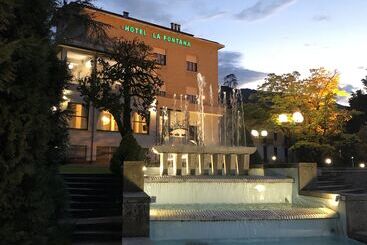 ホテル La Fontana