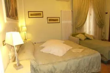 Hôtel Mondo Antico B&b