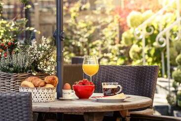 ホテル Appartementen Valkenburg