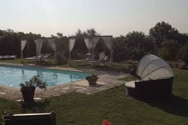 Hotel La Canonica Di San Michele