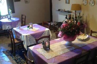 Отель La Canonica Di San Michele