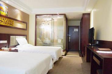 Отель Greentree Inn Yunnan Lijiang Minzhu Road Guchengkou Business