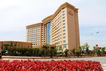Hotel The Grand Plaza