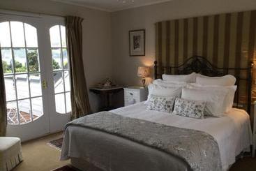 Hotel Banks House Akaroa