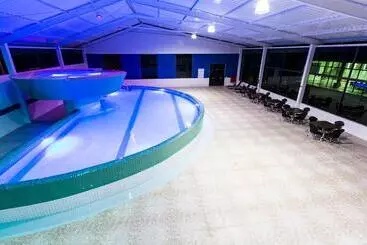 Hotelli Golden Park Sorocaba & Convenções By Nacional Inn
