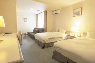 Отель New Century