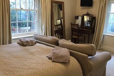Stanford Dingley Bed And Breakfast