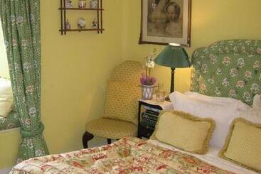 Bed and Breakfast Hollamoor Farm